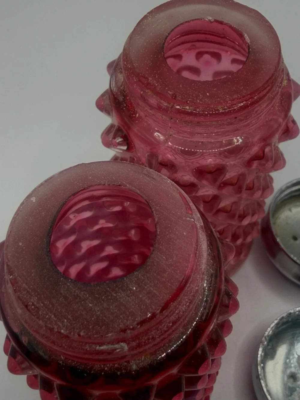 Vintage Cranberry Hobnail Glass Salt & Pepper Seasoning Shakers Kitchenware